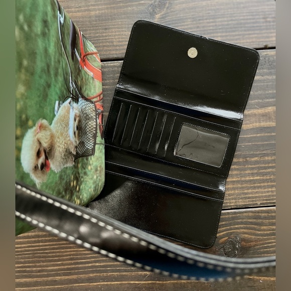 For the dog lovers, this cute bag and matching wallet set - Picture 5 of 5
